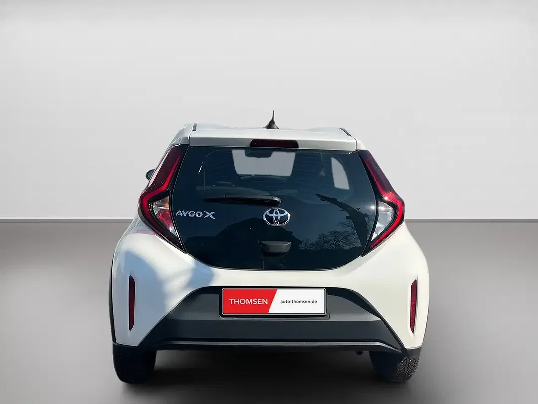 Toyota Aygo - Thumbnail 6