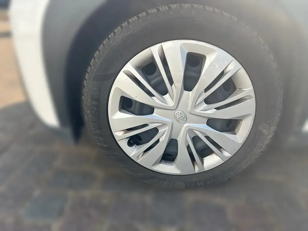 Toyota Aygo - Thumbnail 8