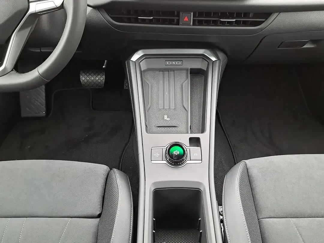 Volkswagen T-Roc 1.5 eTSI Style - Thumbnail 6