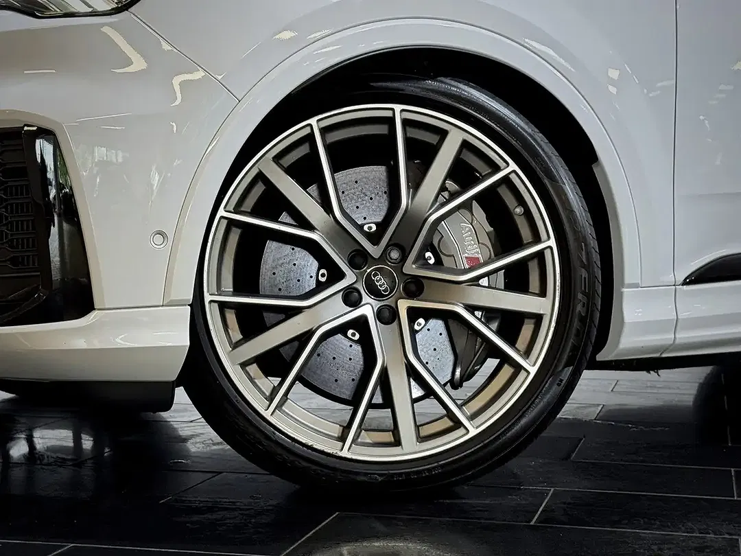 Audi SQ7 4.0 TDI - Thumbnail 10