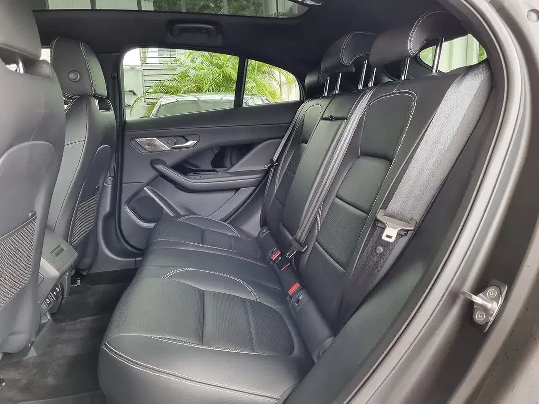 Jaguar I-Pace EV 4x4 Edition - Thumbnail 13