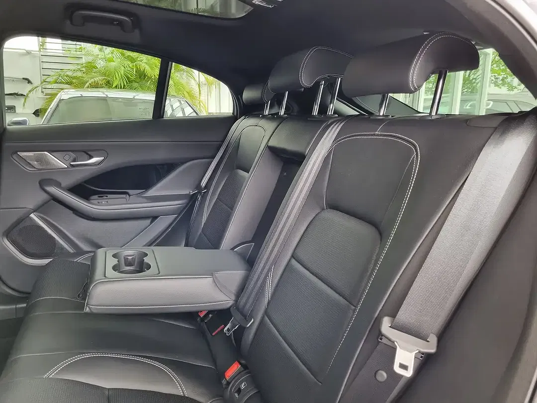 Jaguar I-Pace EV 4x4 Edition - foto 15