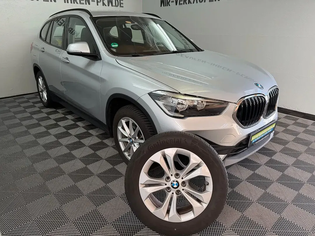 BMW X1 Hybrid xDrive Advantage - foto 1