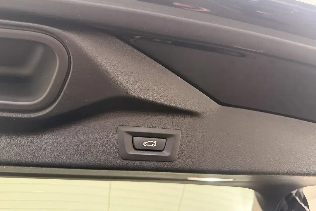 BMW X5 Electric - Thumbnail 7