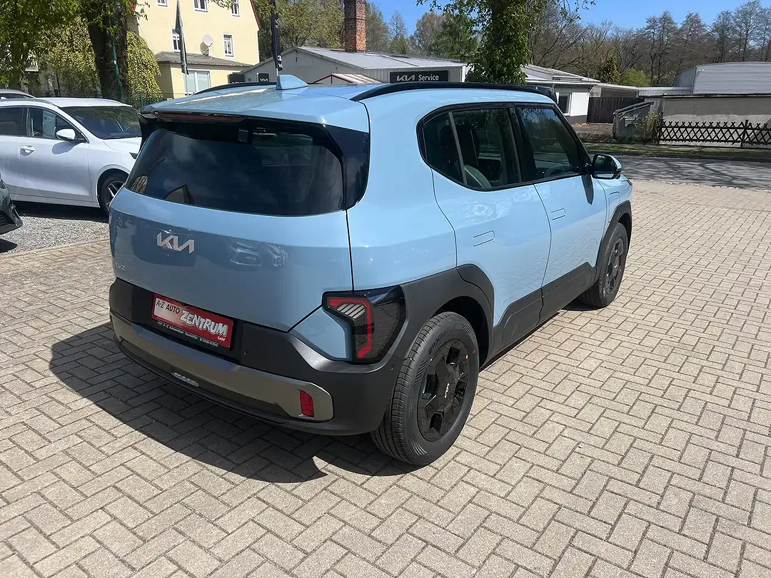 Kia EV2 Earth - Thumbnail 4