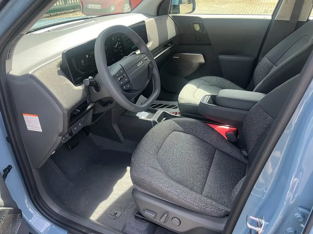 Kia EV2 Earth - Thumbnail 9