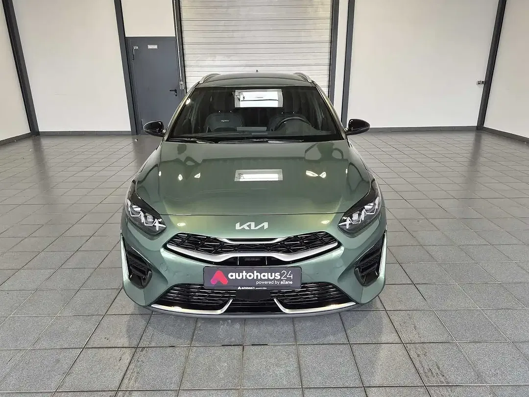 Kia Ceed SW / cee'd SW 1.5 T-GDI GT - foto 2