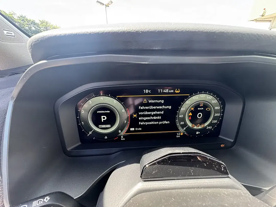 Nissan Qashqai 1.3 DIG-T Xtronic - Thumbnail 16