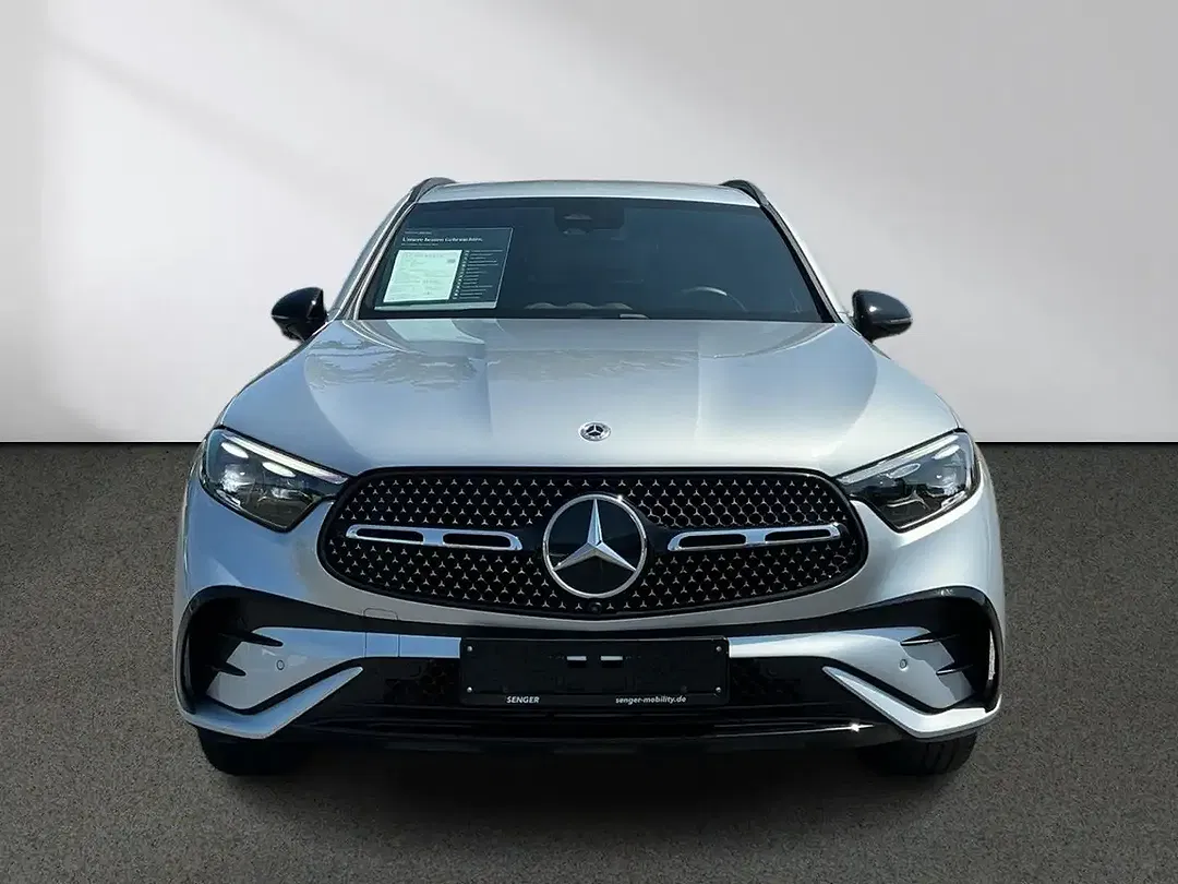 Mercedes-Benz GLC 200 4MATIC AMG Line Night - Thumbnail 4