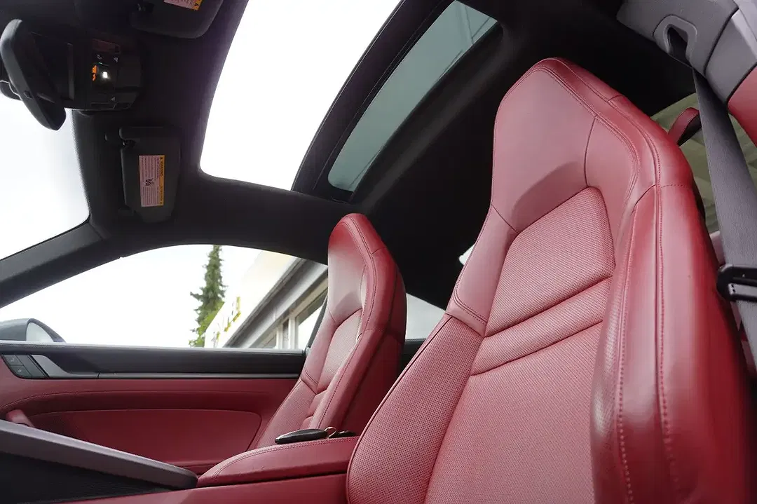 Porsche 992 Carrera 4S - foto 15
