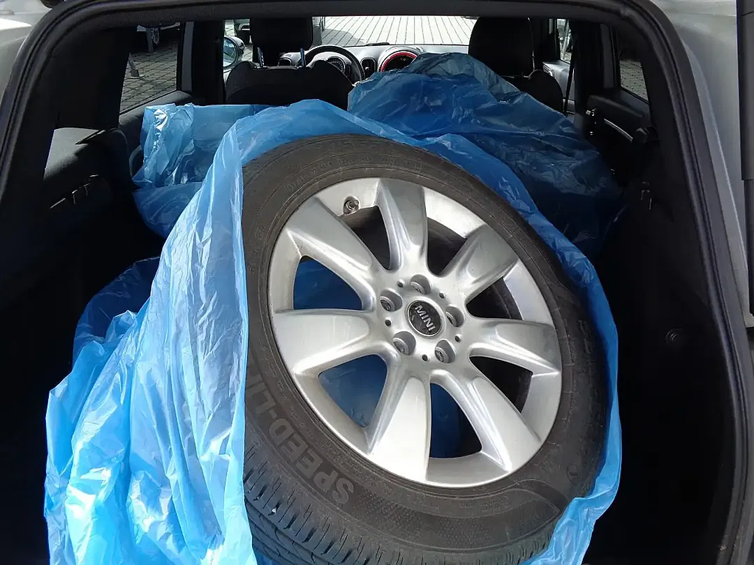 MINI Cooper Countryman AUT - Thumbnail 6