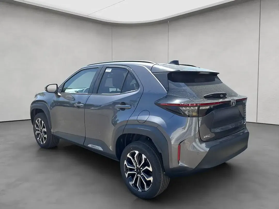 Toyota Yaris Cross 1.5 VVT-i Hybrid Teamplayer - Thumbnail 3