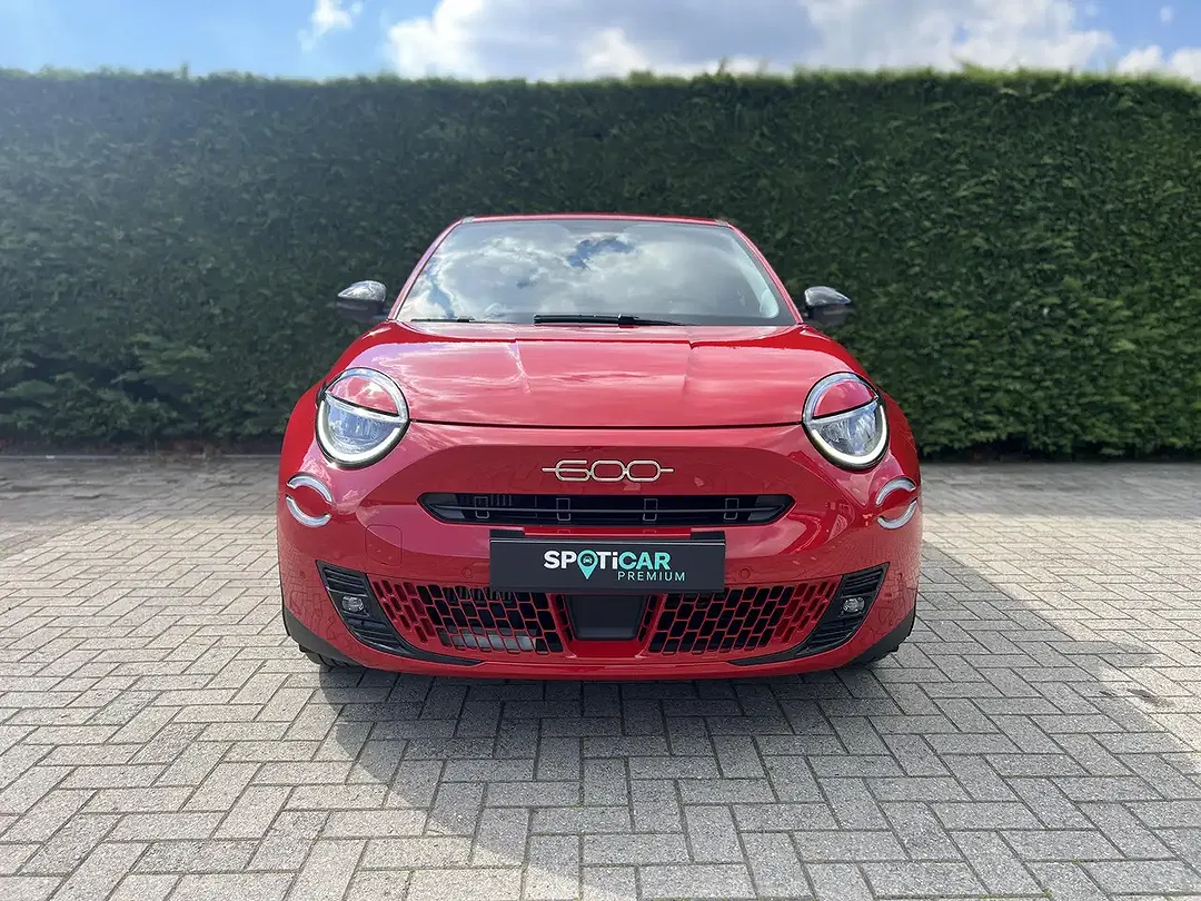 Fiat 600 Hybrid - foto 2
