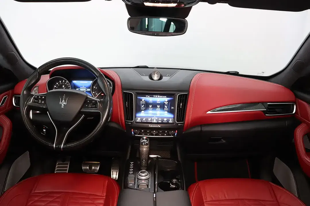 Maserati Levante GTS - Thumbnail 11