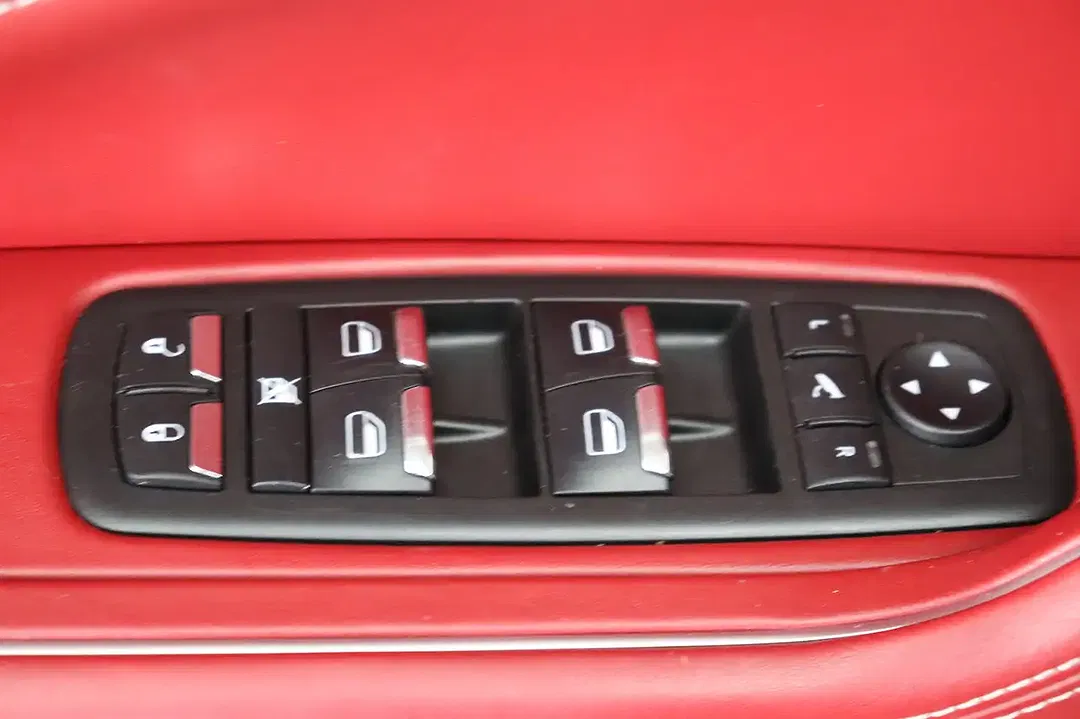 Maserati Levante GTS - Thumbnail 22