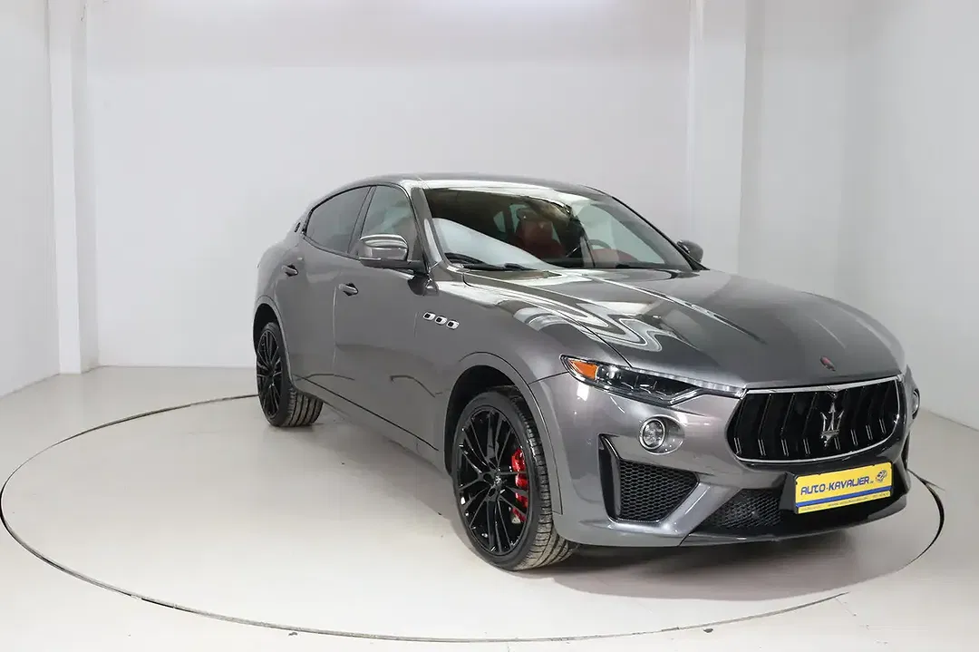 Maserati Levante GTS - Thumbnail 3