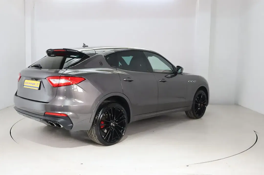 Maserati Levante GTS - Thumbnail 5