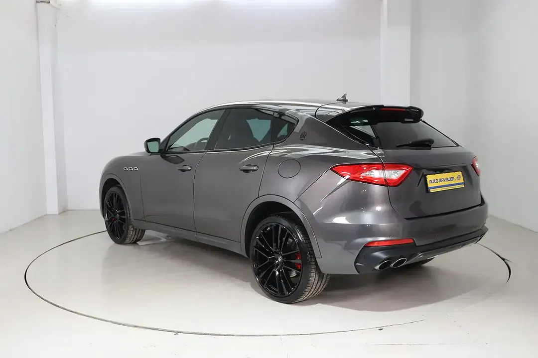 Maserati Levante GTS - Thumbnail 8
