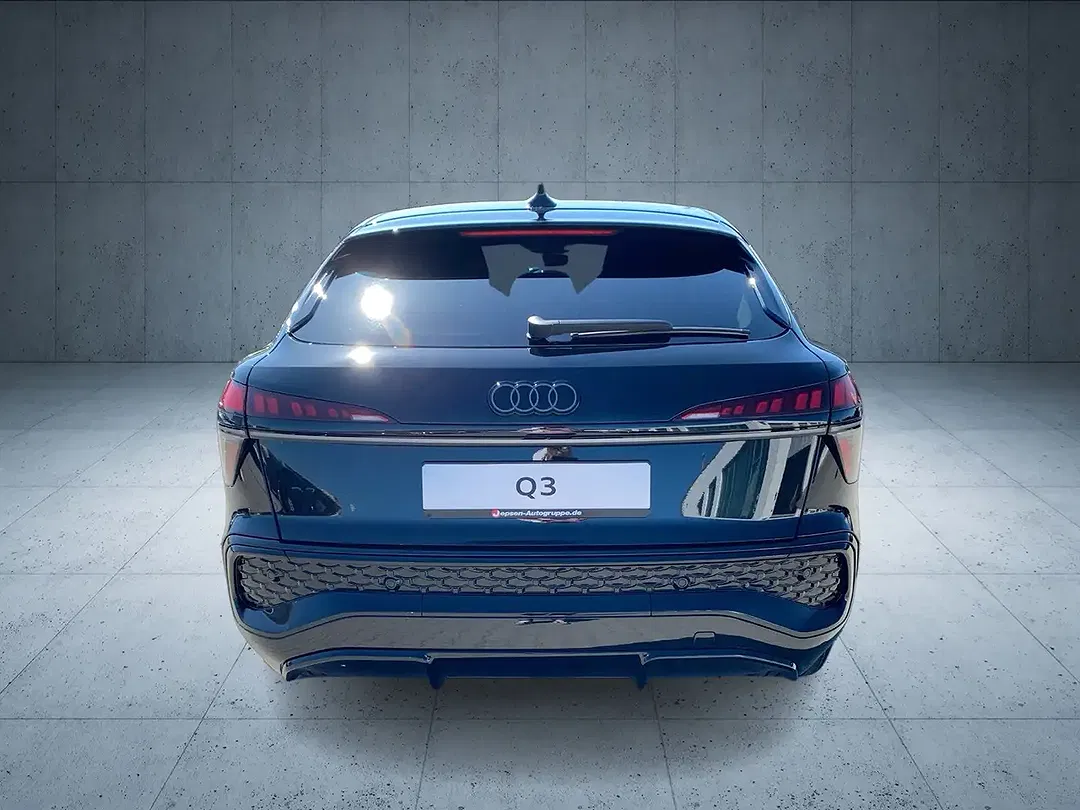 Audi Q3 TFSI Sportback S line - Thumbnail 4