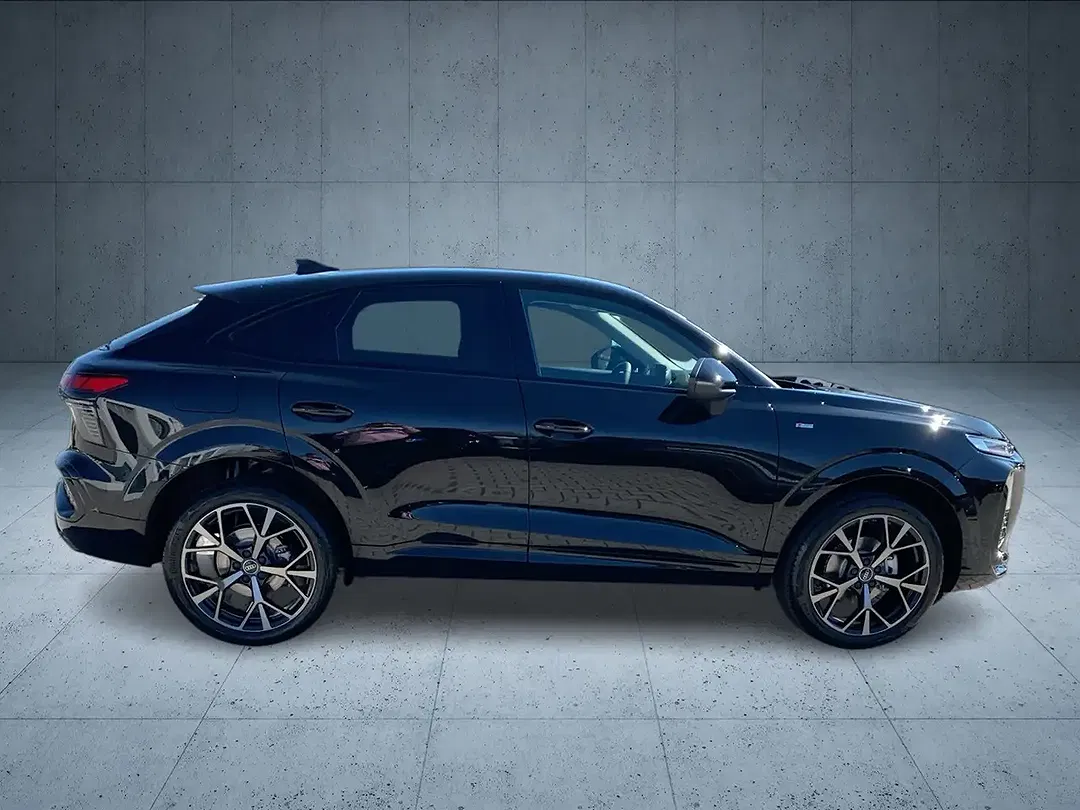Audi Q3 TFSI Sportback S line - Thumbnail 5