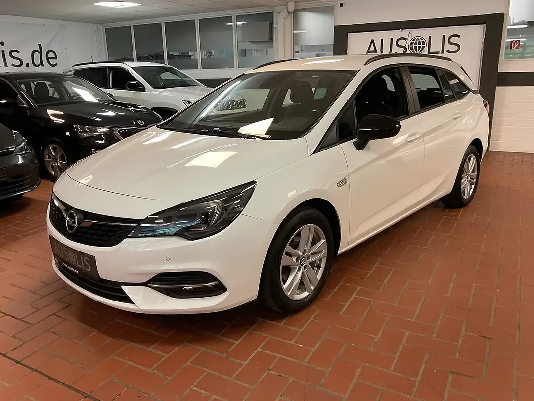 Opel Astra - Afbeelding 1