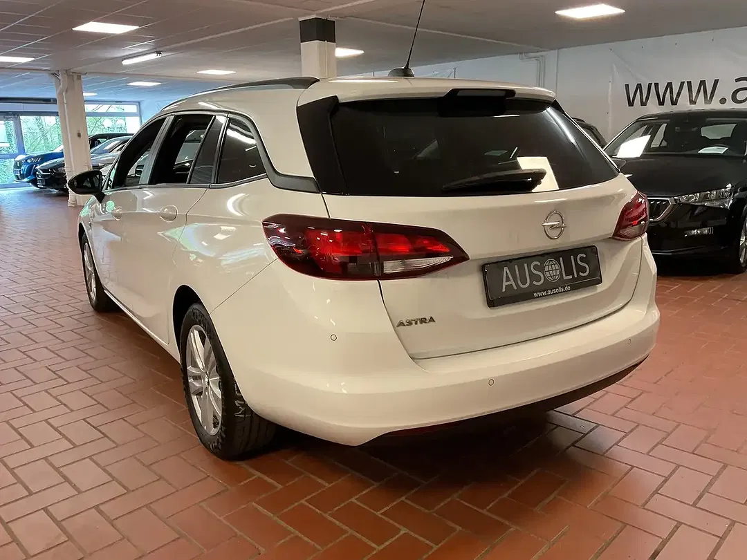 Opel Astra - Thumbnail 6