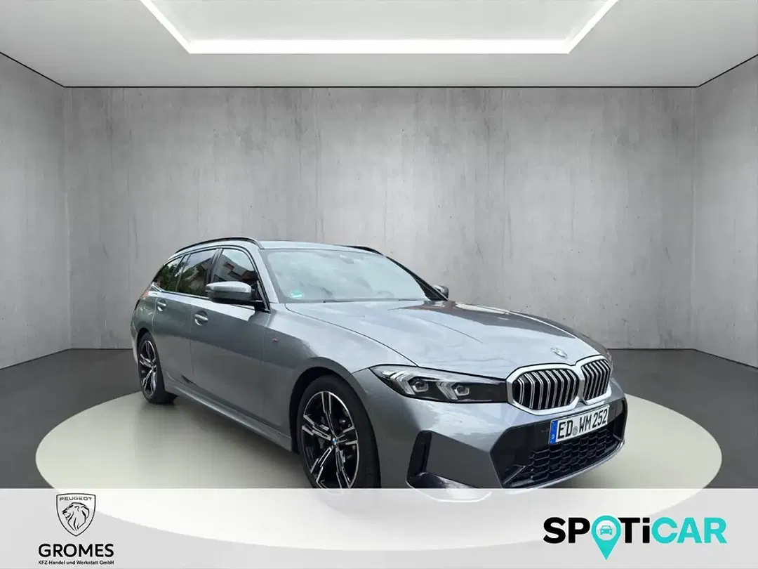 BMW 330 MHEV M Sport Touring - Thumbnail 1