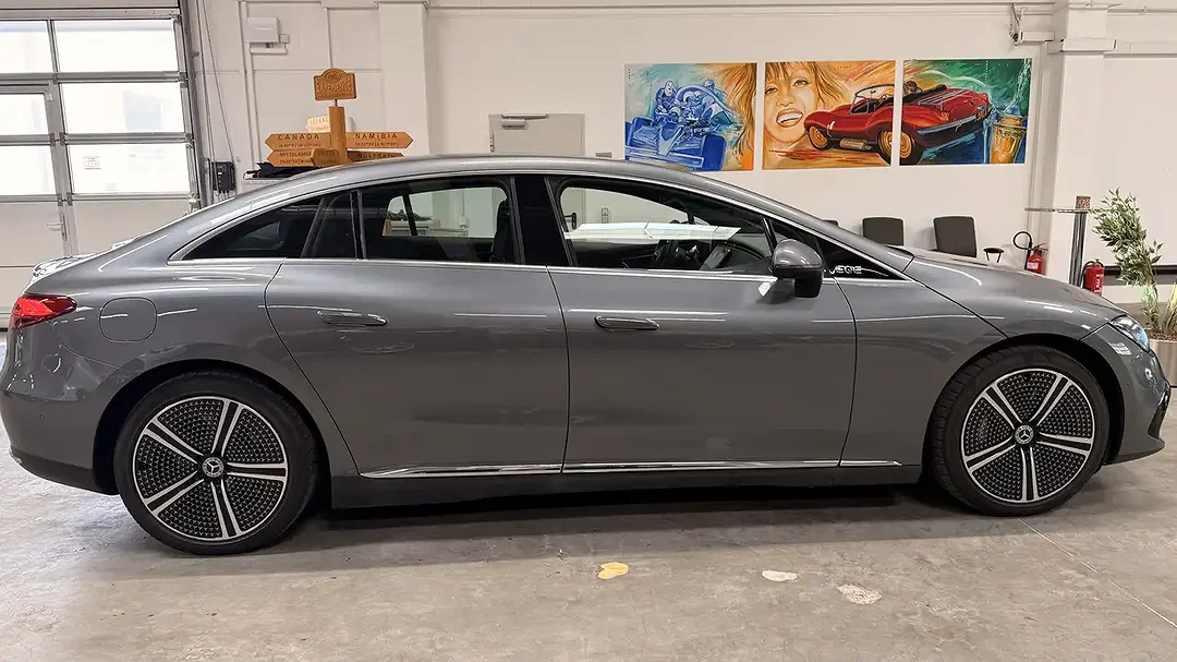Mercedes-Benz EQE 300 Burmester - Afbeelding 1