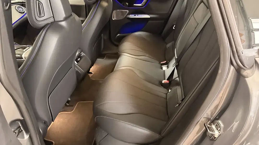 Mercedes-Benz EQE 300 Burmester - Thumbnail 7