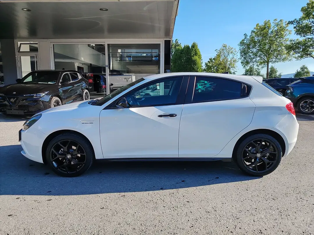 Alfa Romeo Giulietta 1.4 Turbo B-Tech - foto 2