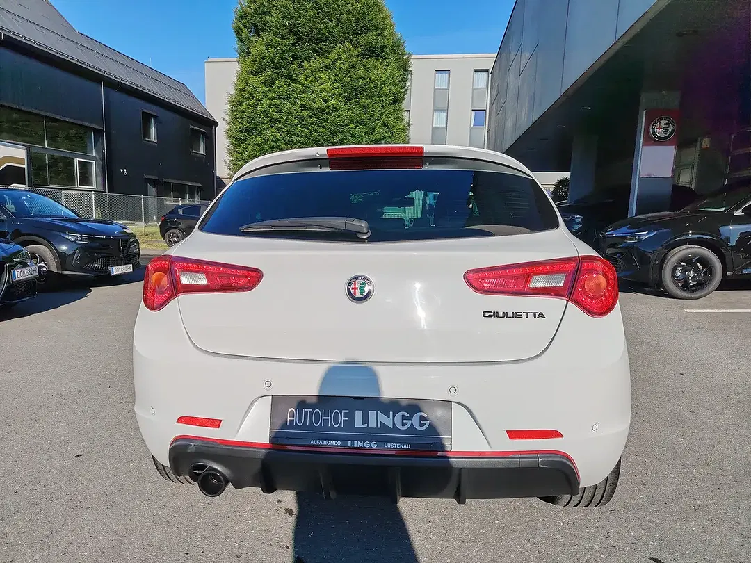 Alfa Romeo Giulietta 1.4 Turbo B-Tech - Thumbnail 4