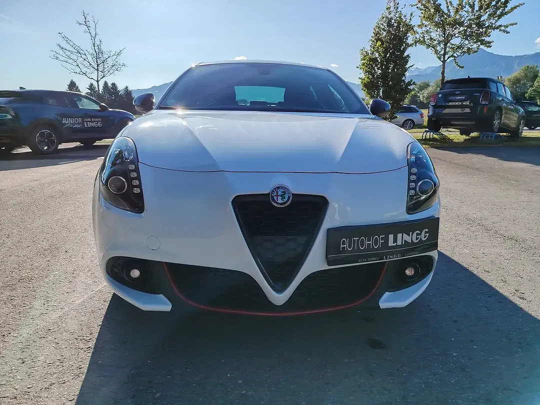 Alfa Romeo Giulietta 1.4 Turbo B-Tech - Thumbnail 8
