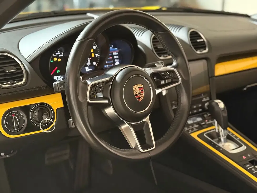 Porsche Boxster PDK - Thumbnail 10