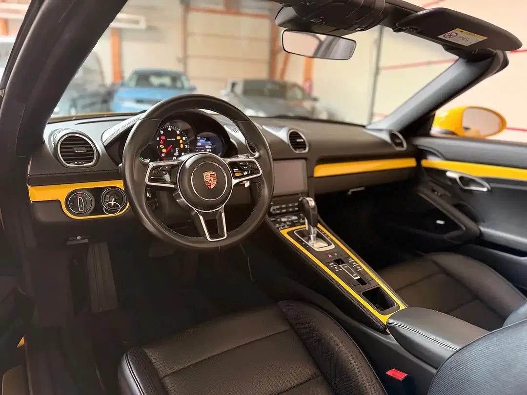 Porsche Boxster PDK - Thumbnail 9