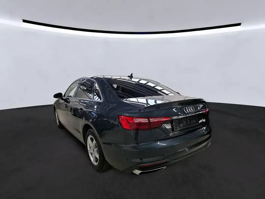 Audi A4 35 TDI Base - Thumbnail 4