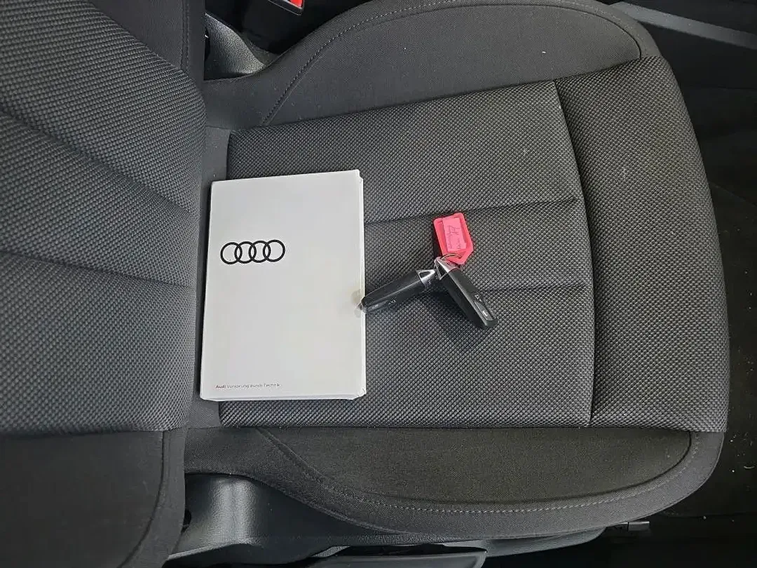 Audi A4 35 TDI Base - Thumbnail 8