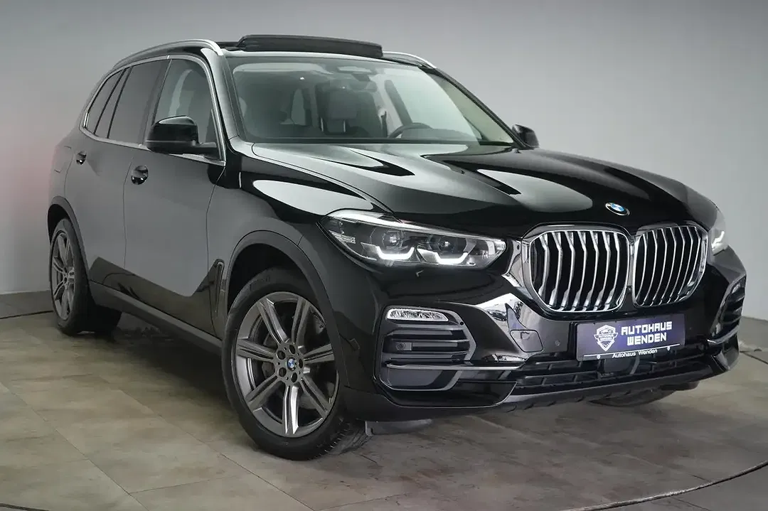 BMW X5 xDrive - foto 1