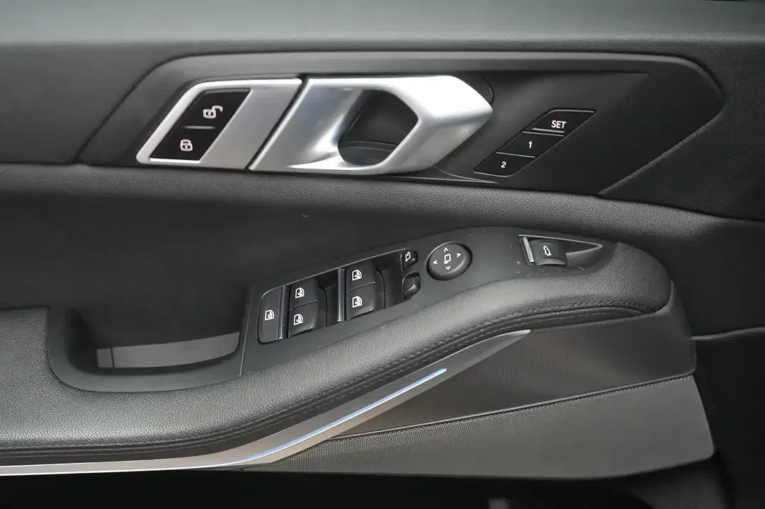 BMW X5 xDrive - Thumbnail 27