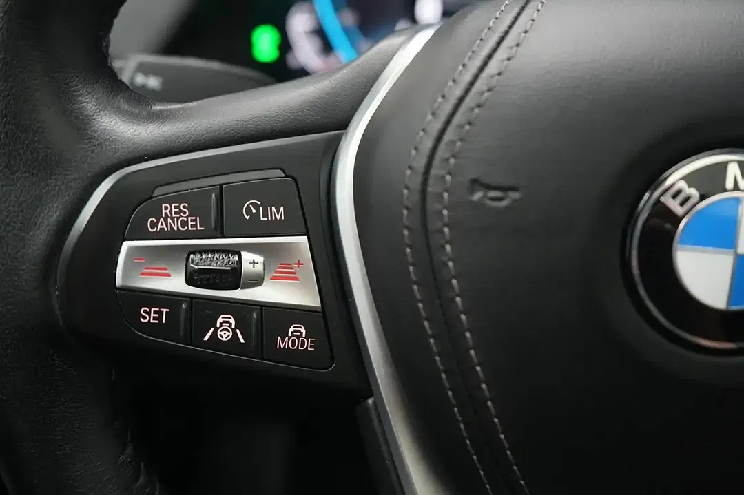 BMW X5 xDrive - Thumbnail 30