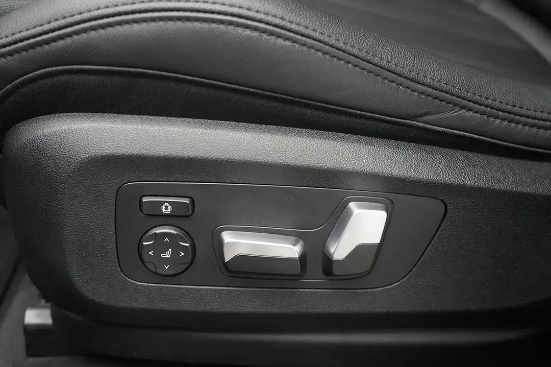 BMW X5 xDrive - Thumbnail 38