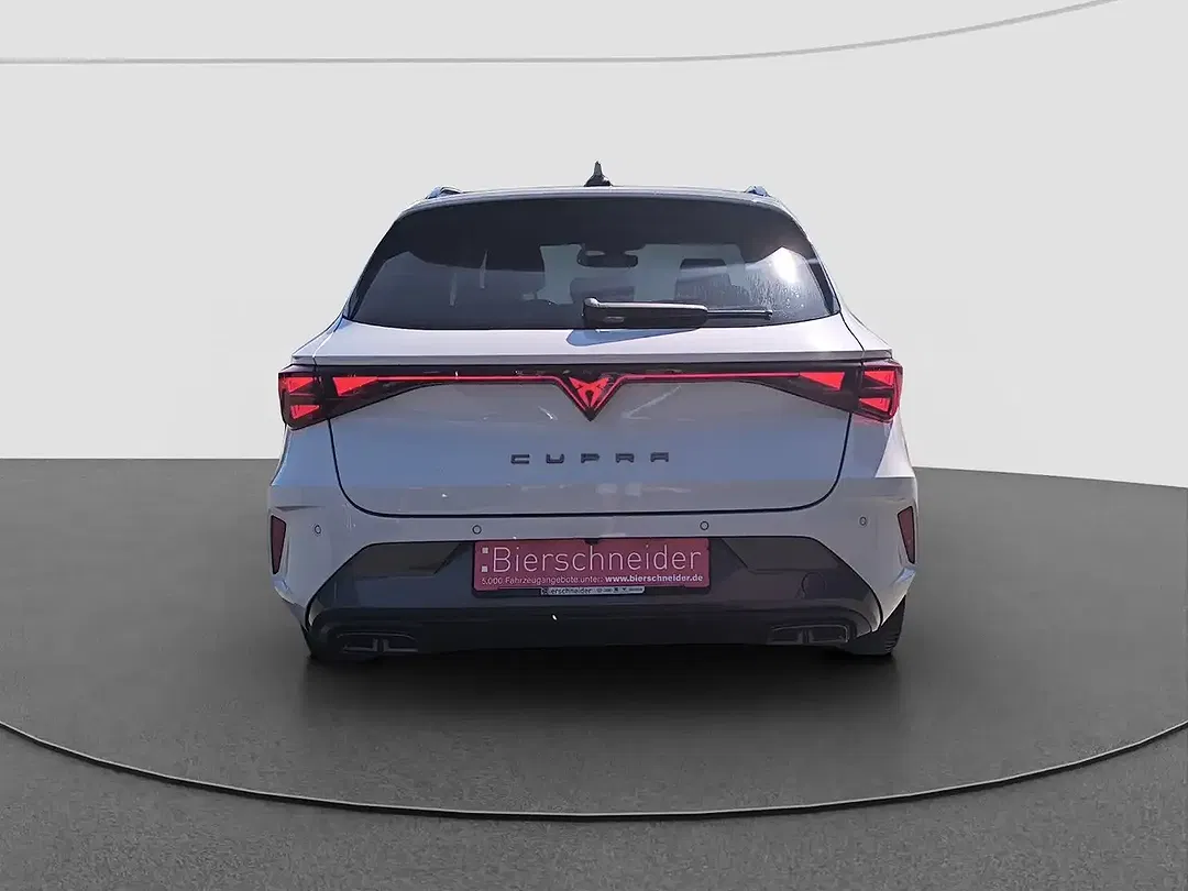 CUPRA Leon 1.5 eTSI DSG - Thumbnail 8