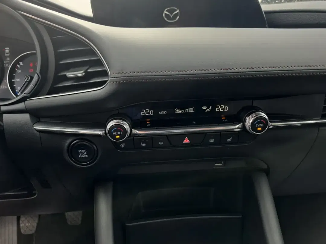 Mazda 3 2.0 Selection Centre-Line - Thumbnail 11