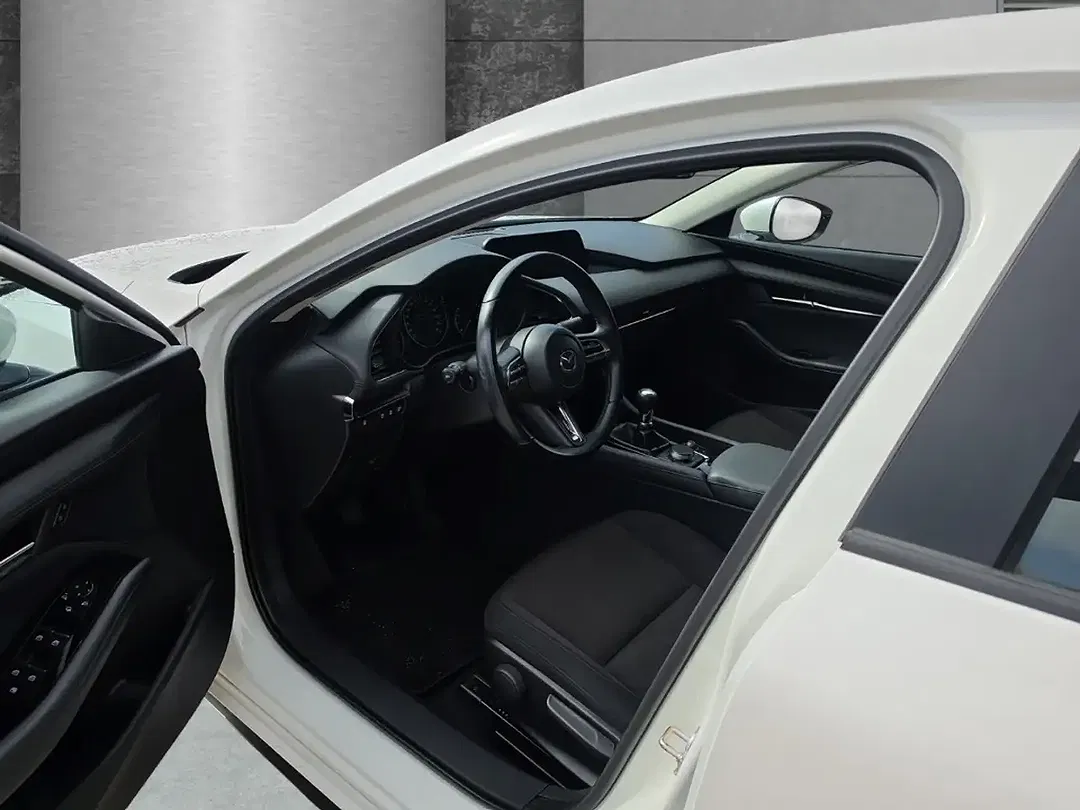 Mazda 3 2.0 Selection Centre-Line - Thumbnail 7