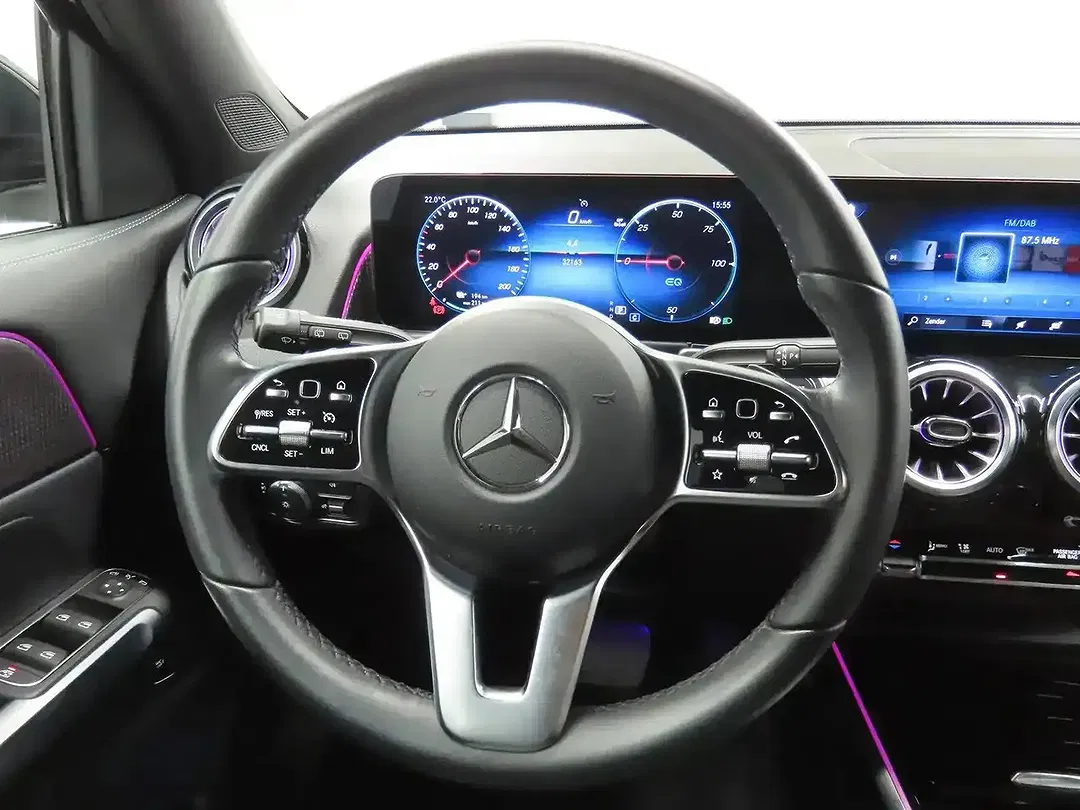 Mercedes-Benz EQB 250 - Thumbnail 6