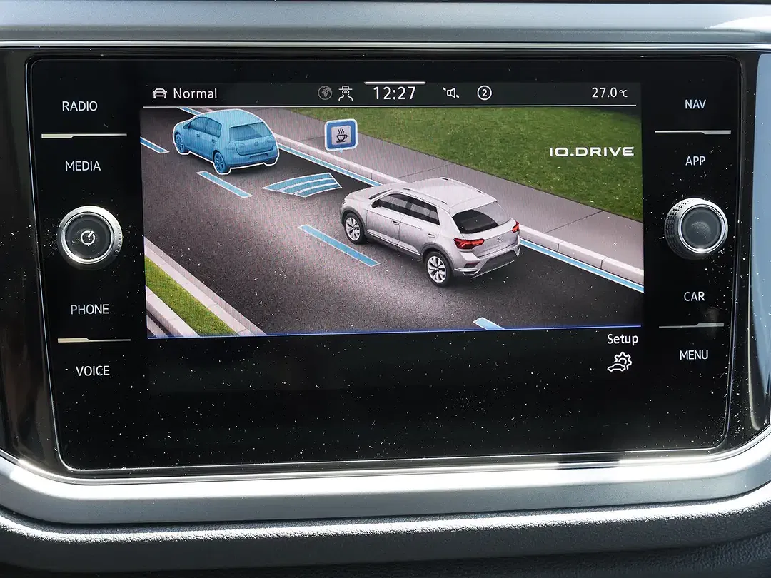 Volkswagen T-Roc 1.5 TSI Active - Thumbnail 12