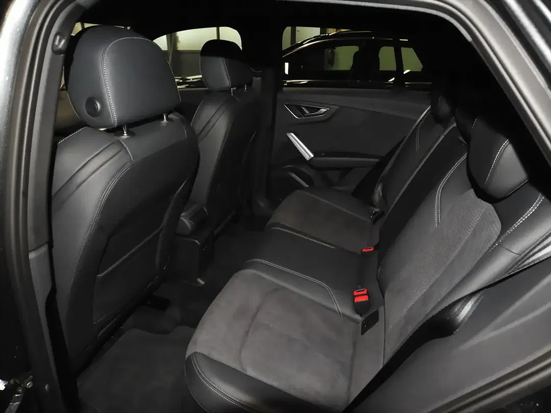 Audi SQ2 TFSI quattro Matrix LED - Thumbnail 10