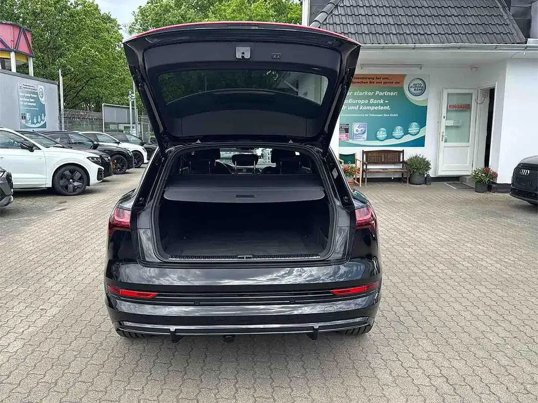 Audi e-tron 55 S line Black Edition - Thumbnail 7