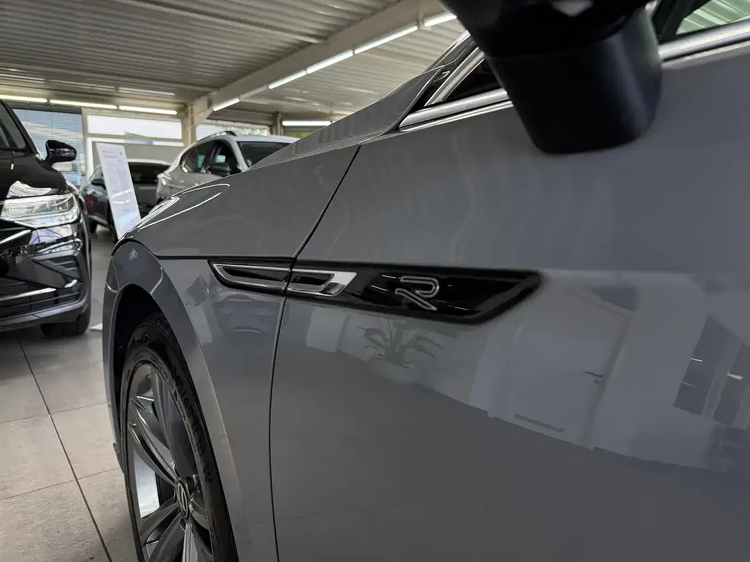 Volkswagen Arteon R-Line - Thumbnail 14