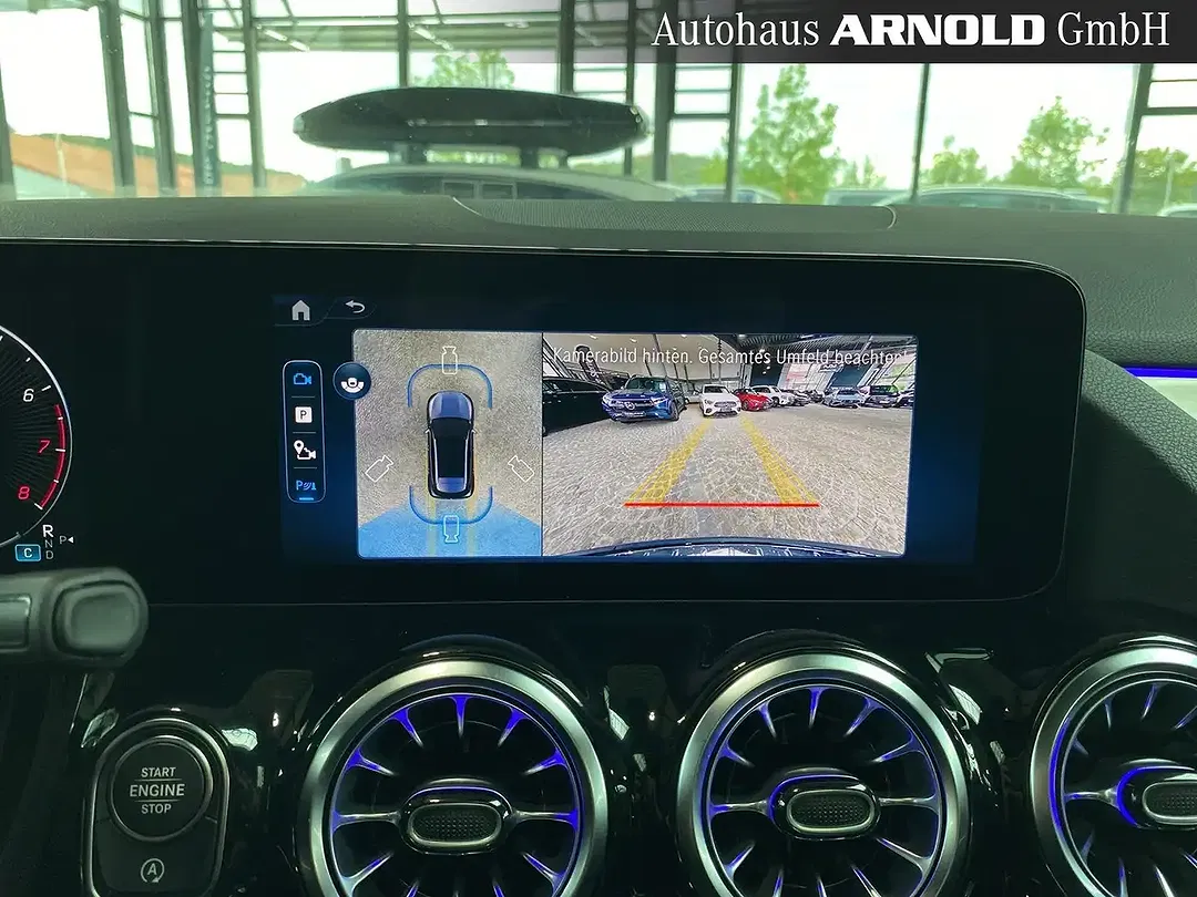 Mercedes-Benz GLA 200 Burmester AMG Line Night - Thumbnail 12