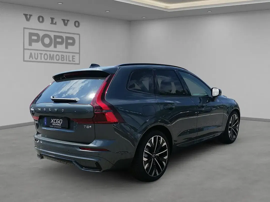 Volvo XC60 T8 AWD Ultra Dark - Thumbnail 13